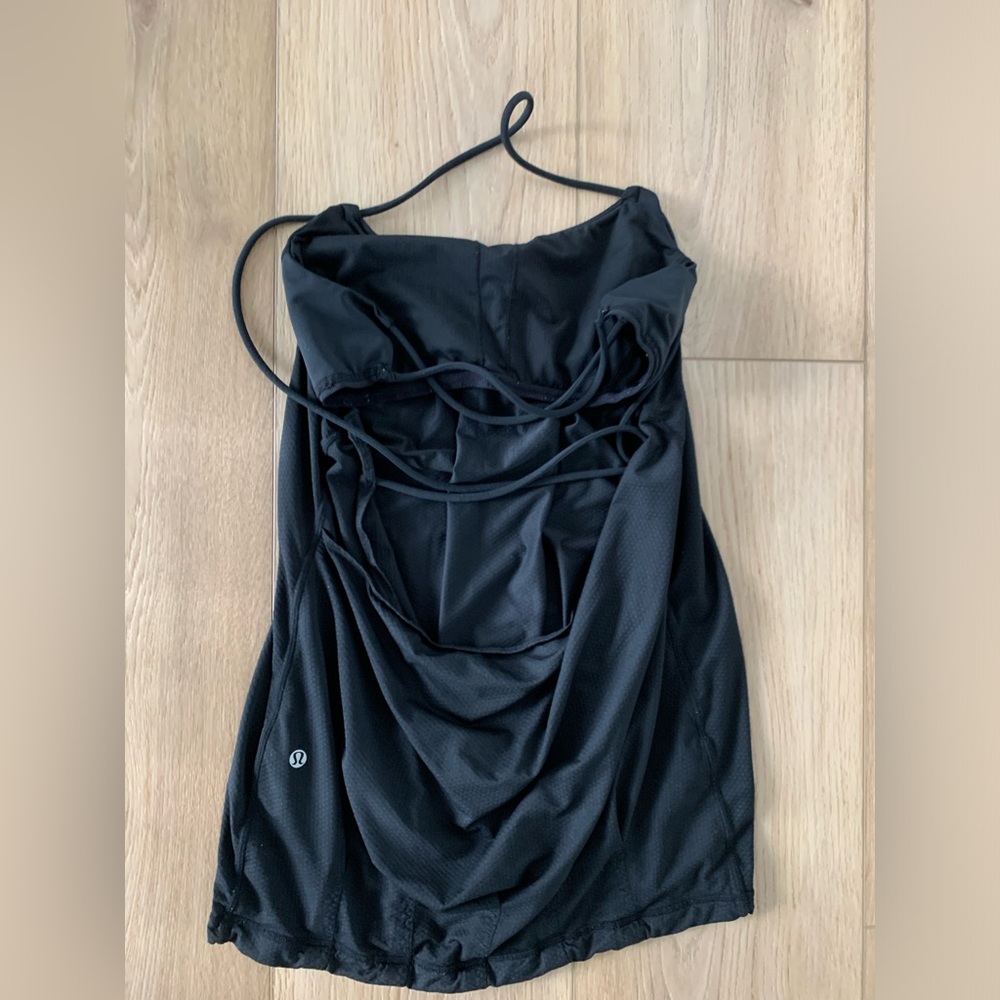 Lululemon tank top